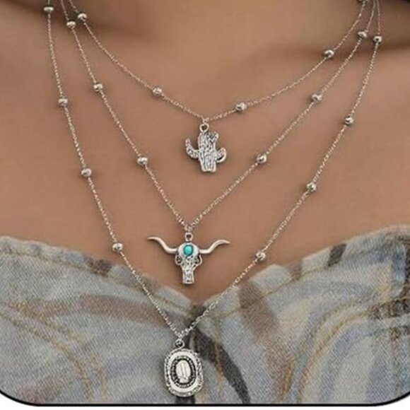 Layered Western Olivia Necklaces Turquoise Boots Pendant Necklace Wester Jewelry - Picture 3 of 7